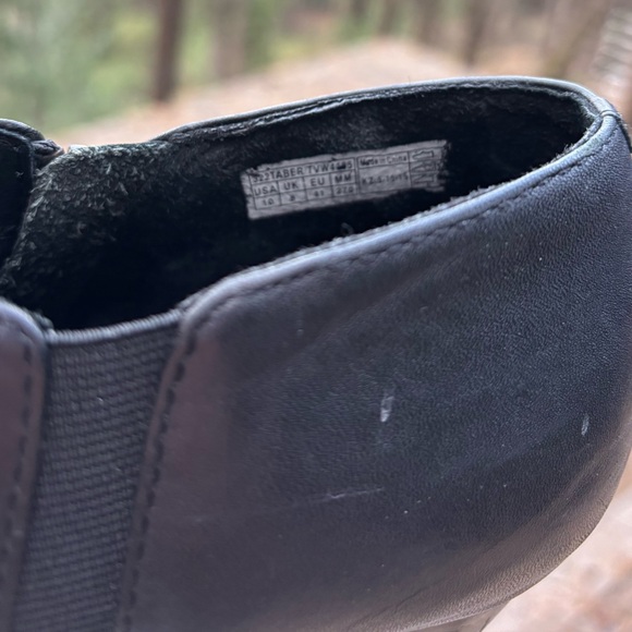 Leather Vionic booties - Picture 5 of 10